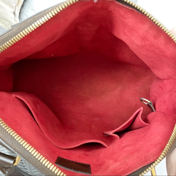 ♥️TREVI PM♥️ Auth Louis Vuitton Damier Ebene Bag! - Picture 5 of 8